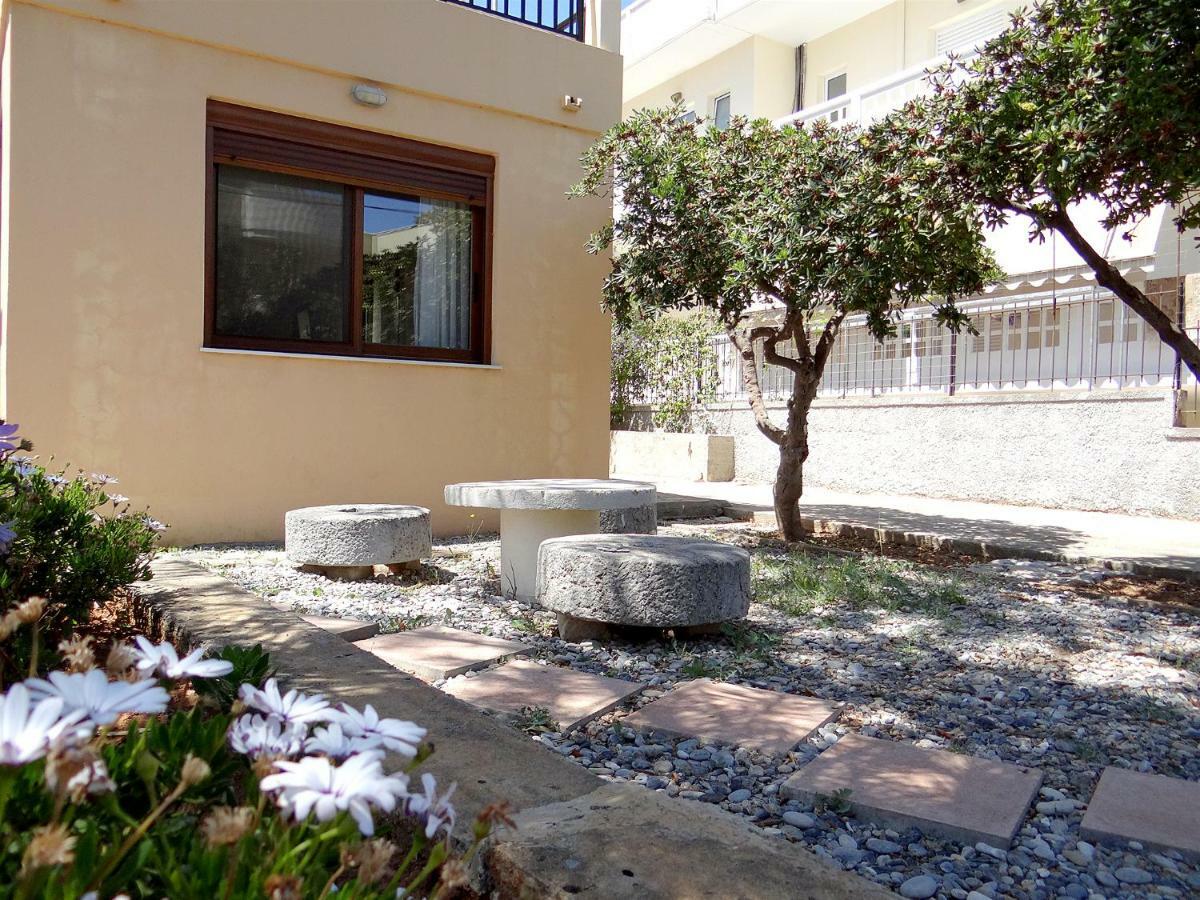 Apartment By The Sea Kato Daratso Exteriér fotografie
